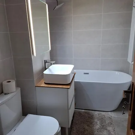 - 2-room Luxury *